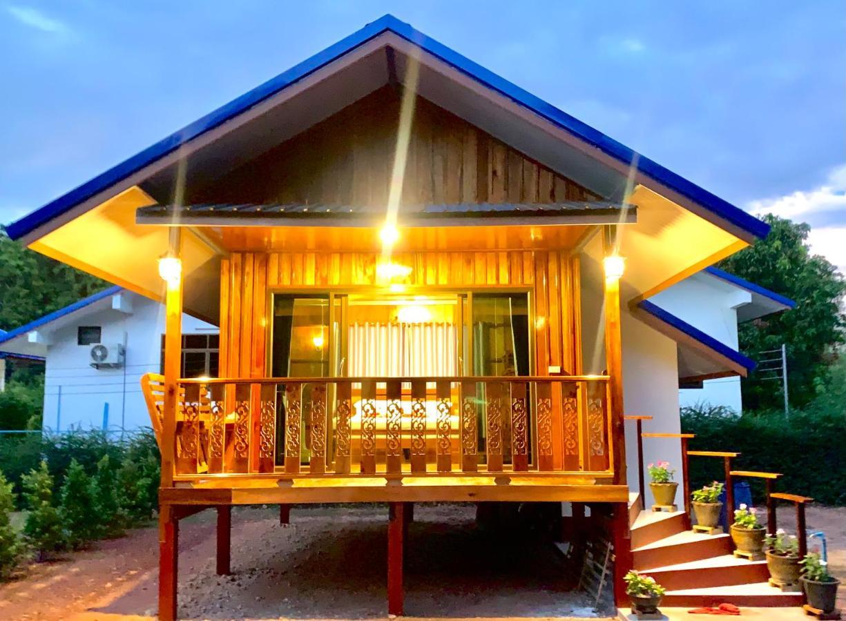 Koh Jum Paradise Resort Екстер'єр фото