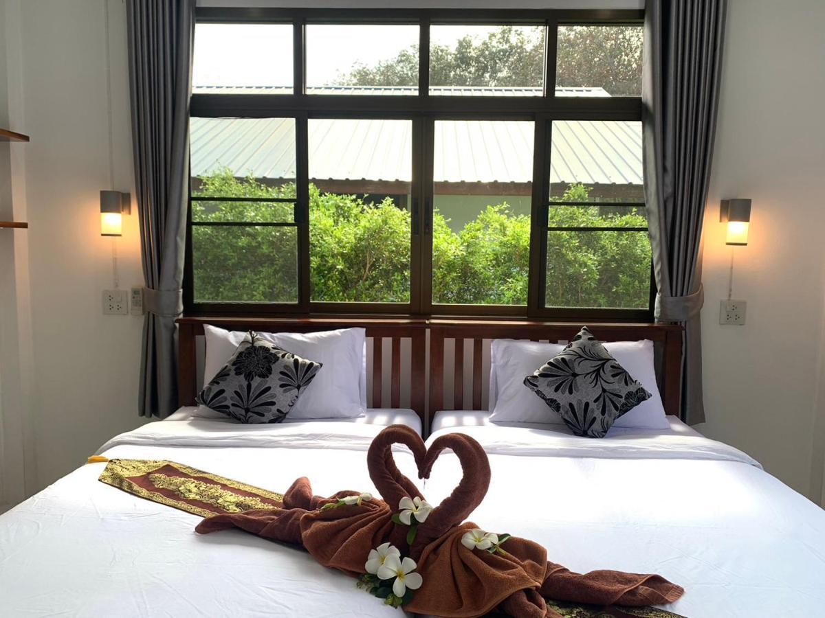 Koh Jum Paradise Resort Екстер'єр фото